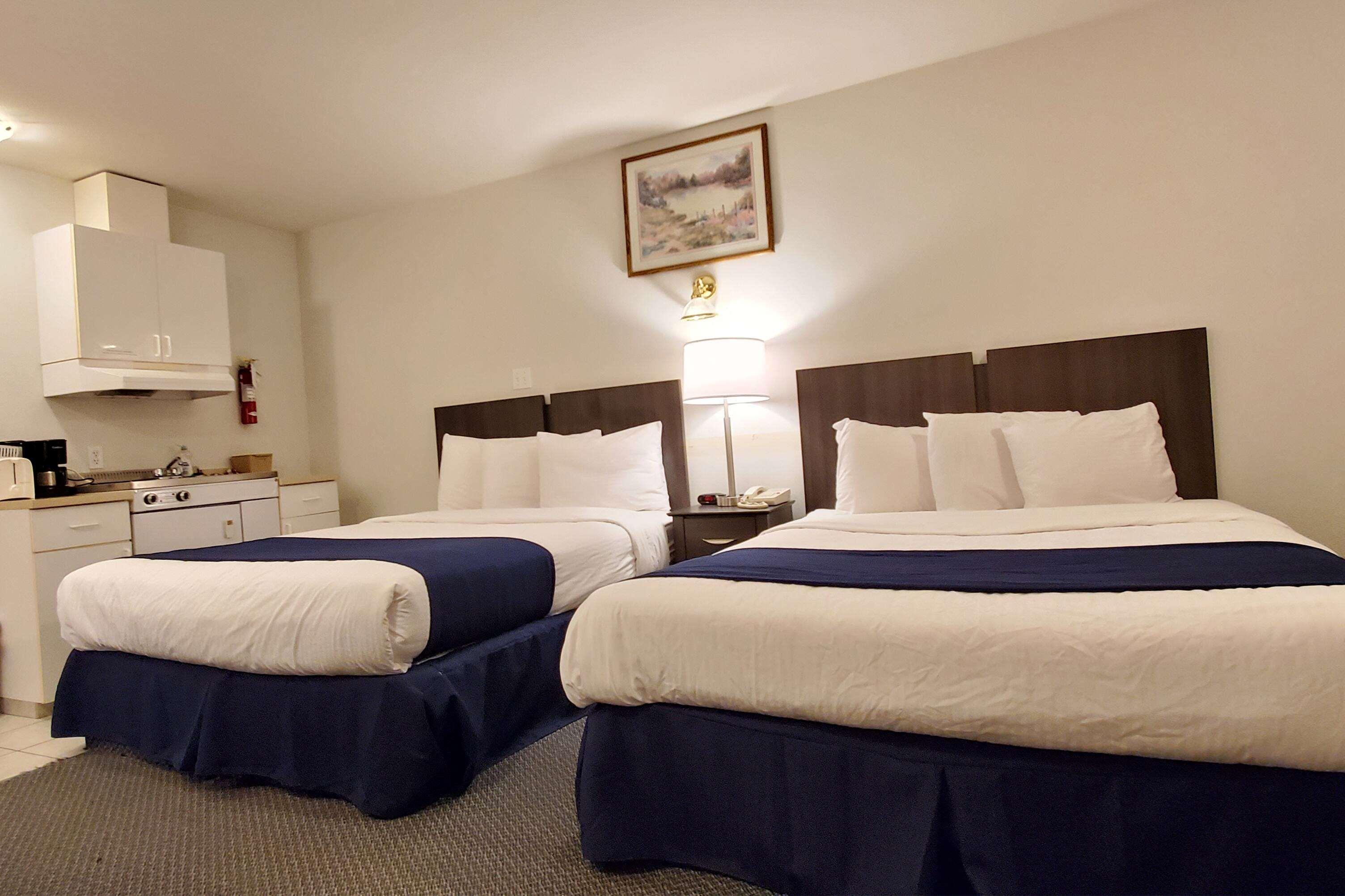 Travelodge By Wyndham Mcbride Eksteriør bilde