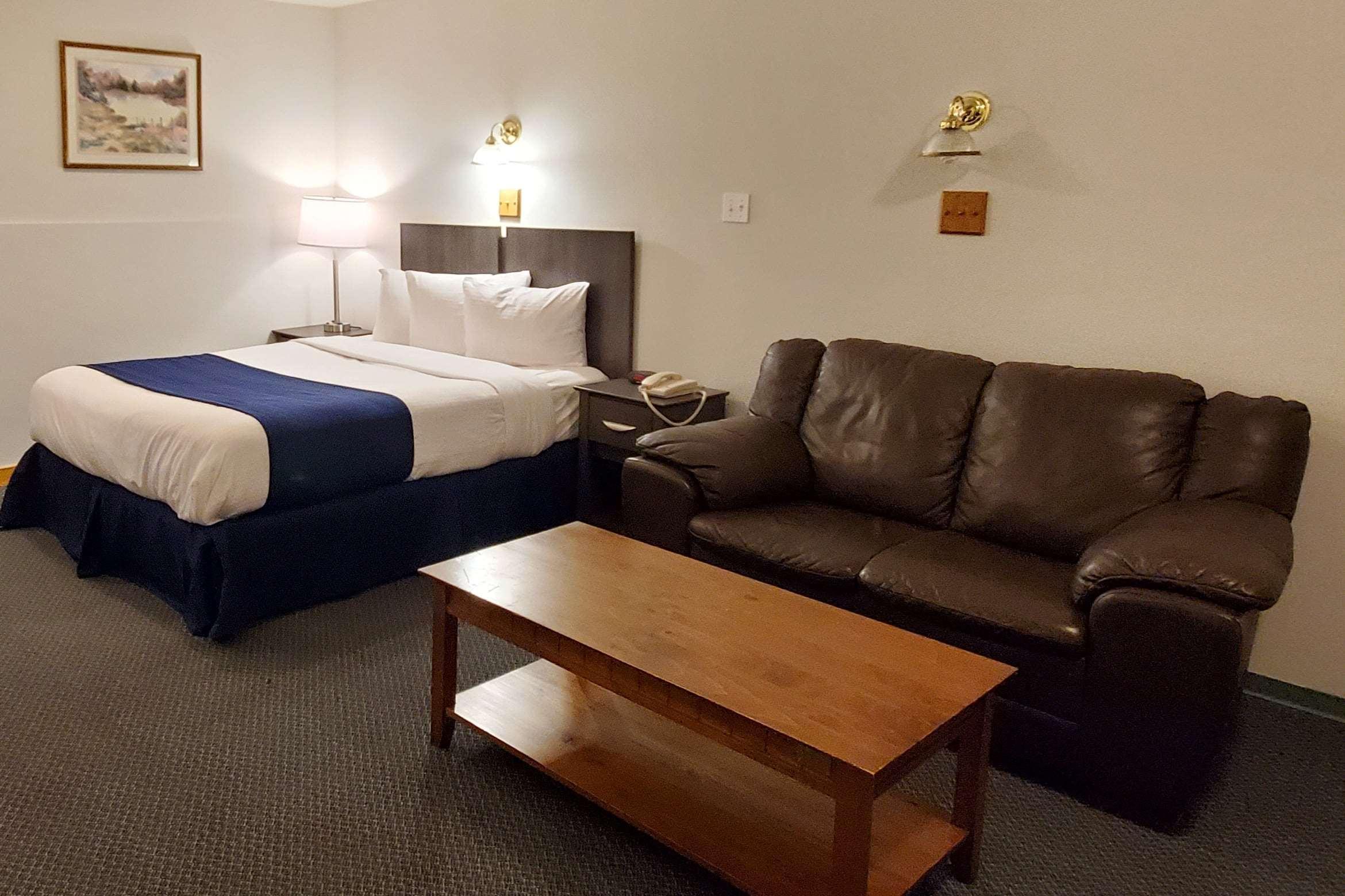 Travelodge By Wyndham Mcbride Eksteriør bilde