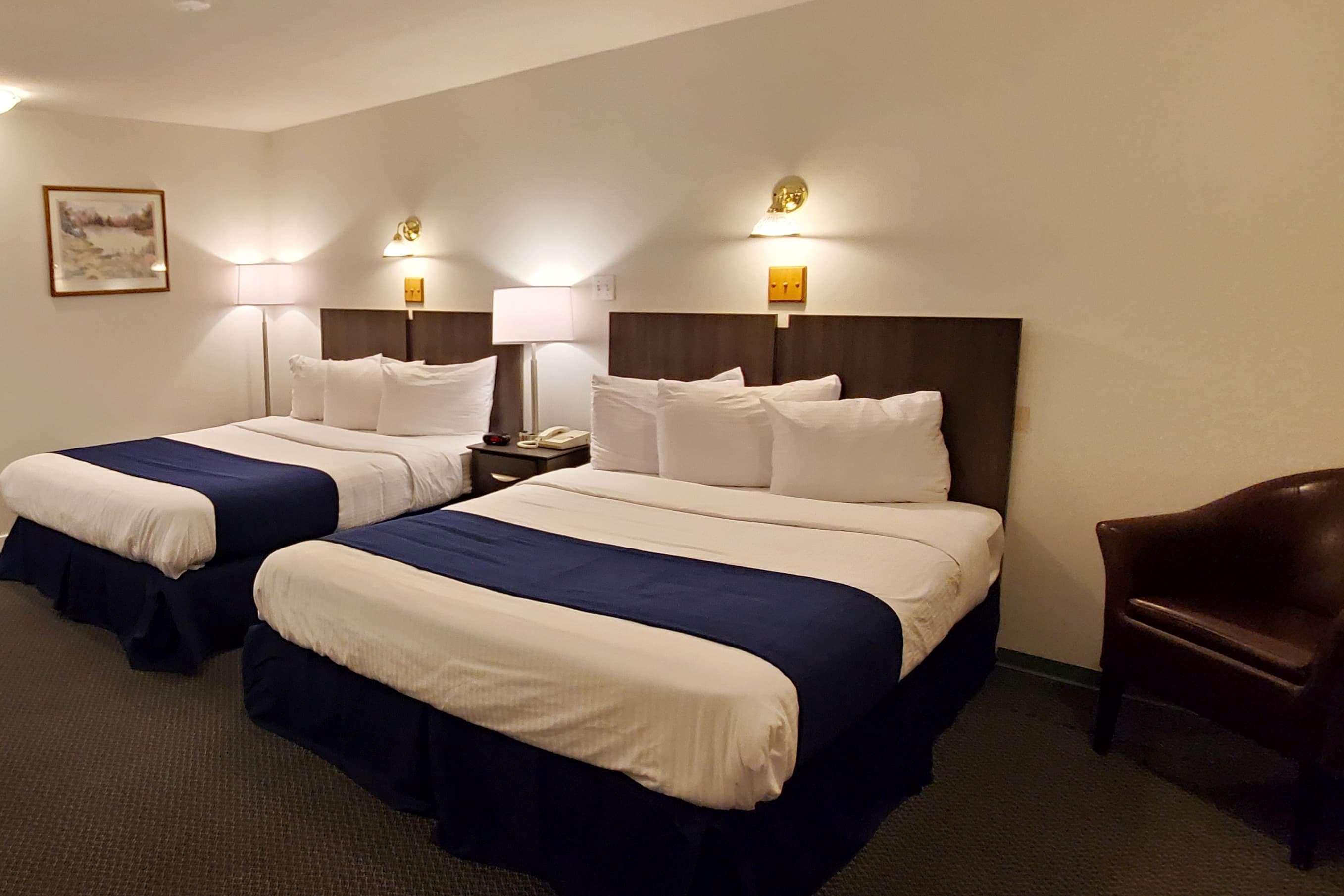 Travelodge By Wyndham Mcbride Eksteriør bilde