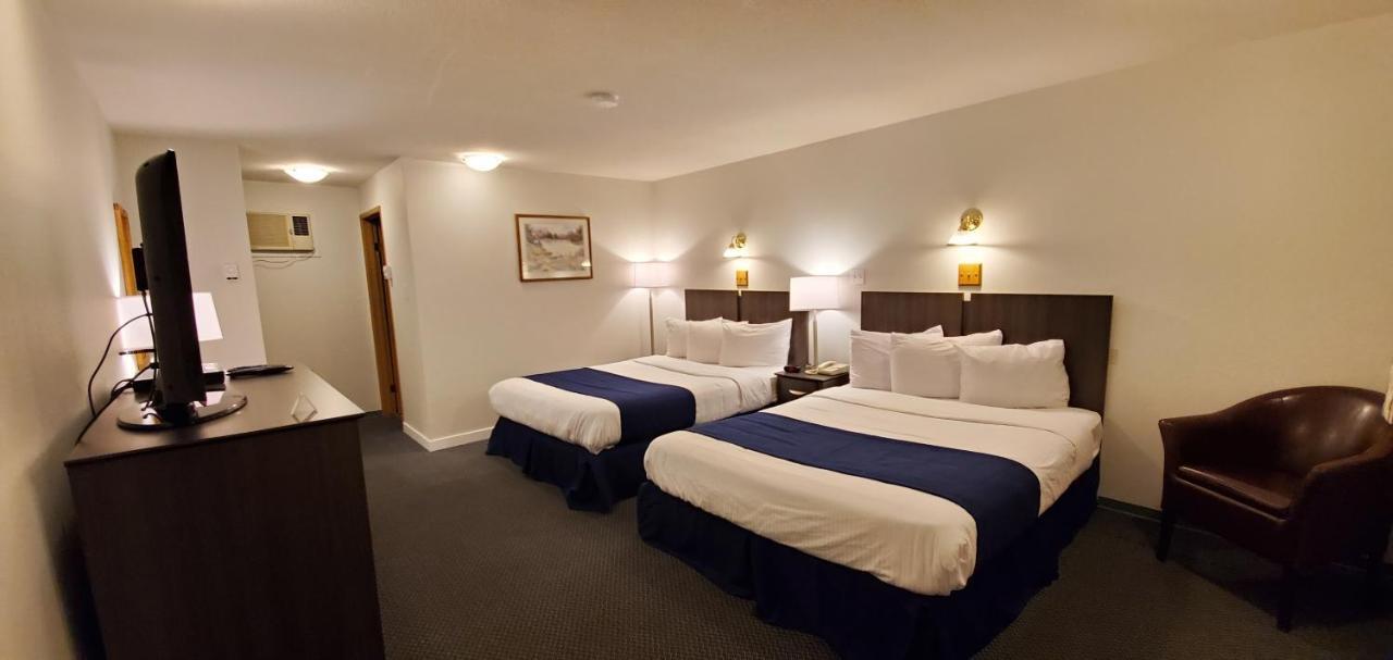 Travelodge By Wyndham Mcbride Eksteriør bilde