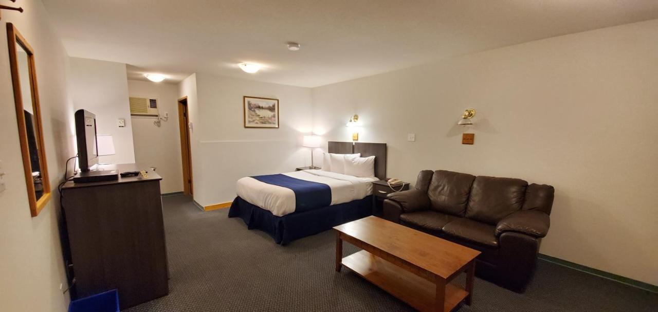 Travelodge By Wyndham Mcbride Eksteriør bilde